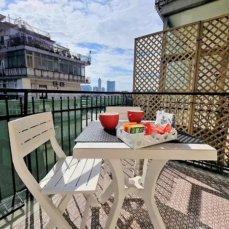 Stare A E Raggiungere Splendidi Dintorni Neapol